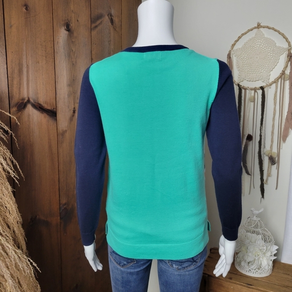 NWT Crown & Ivory Abstract Umbrella Knit Sweater - Picture 4 of 12